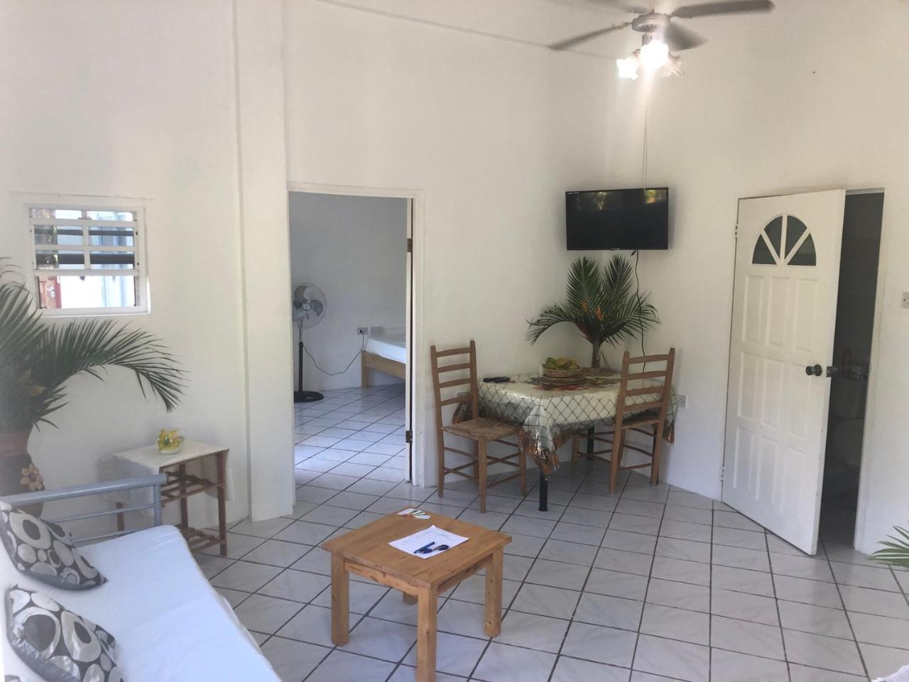 Diamondview Apartment Soufrière Екстериор снимка